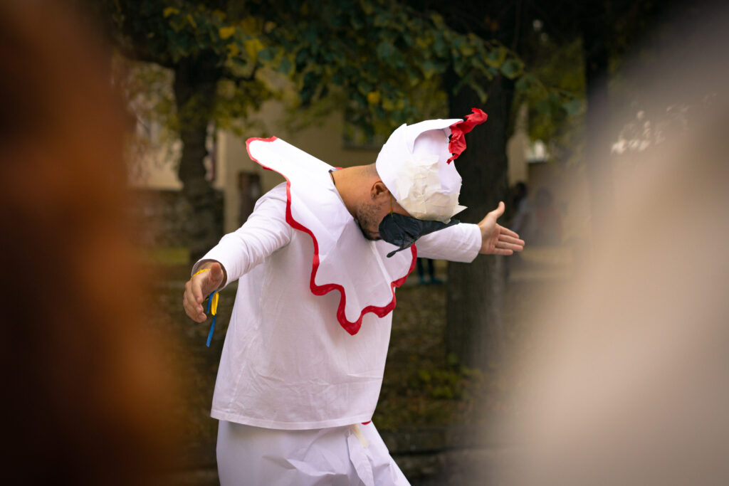 Walls to Bridges dsc3357